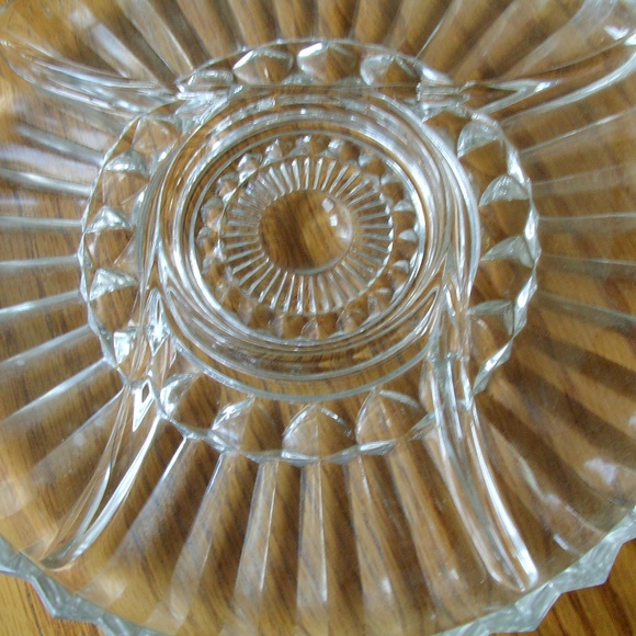 11" Divided Relish Plate - Picture 5 of 5